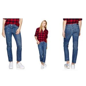 Aritzia Paradise Mine Slim Distressed‎ Boyfriend Mid-Rise Stretch Jeans 26 EUC